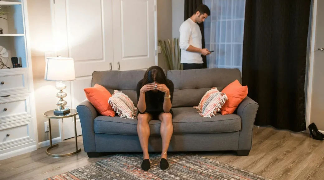 Os Intrusos no Relacionamento Conjugal